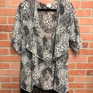 Small lularoe Monroe